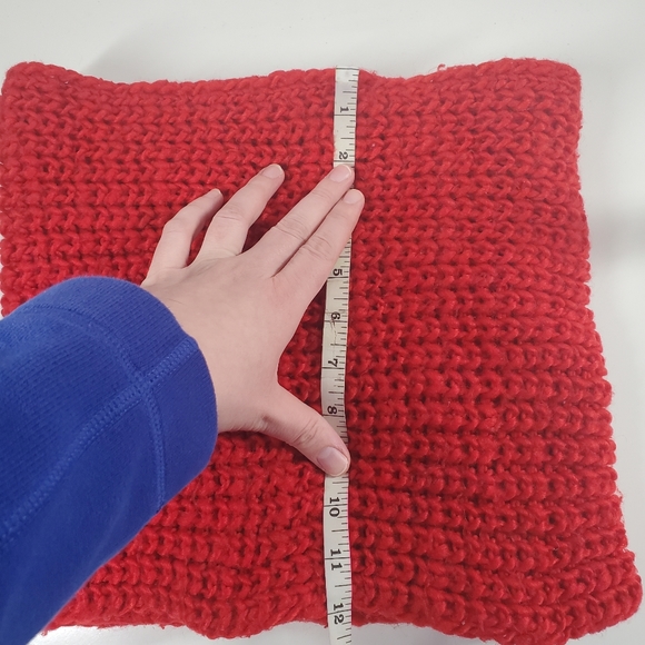 Red Cable Knit Infinity Scarf - Picture 5 of 10